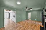 906 Old Fountain Pl - Photo 11