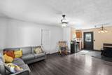 514 W Market St - Photo 2