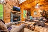 1712 Pulaski Lane - Photo 2