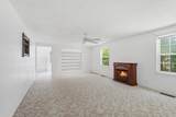 1031 Laurelwood Dr - Photo 4