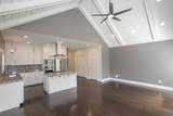 1723 4th Ave - Photo 4