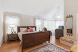 2953 Glenway Dr - Photo 14
