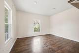 2531 E Glenwood Ave - Photo 22