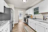 542 Roselawn Dr - Photo 4