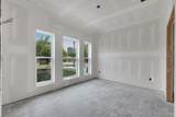 517 Kalman Ln - Photo 4