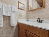2208 Lake View Ln - Photo 18