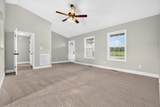521 Labrador Dr - Photo 32