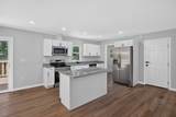 761 Iris St - Photo 6