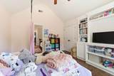 2500C W Linden Ave - Photo 36