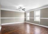 1103 Medallion Ct - Photo 4