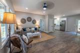415 Market St - Photo 4