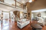 104 Newport Cir - Photo 4