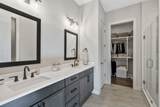 2318 Batavia St - Photo 17