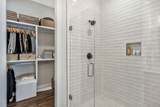 2318 Batavia St - Photo 18