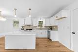 548 Spring St - Photo 17