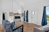 102 Castle St - Photo 7