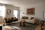 400 Hawthorn Ln - Photo 6