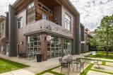 2510 Eastland Ave - Photo 60