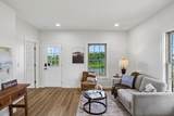 927 Fisher St - Photo 11