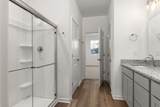 1638 Links Dr - Photo 18