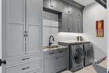 1167 Windsor Dr - Photo 23