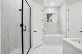 9624 Pine Point Dr - Photo 12