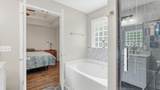 206 Eastwood Dr - Photo 23