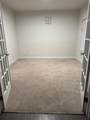 300 Finnegan Ct - Photo 4