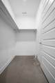 415 Merritt Ave - Photo 21