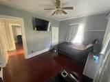 315 W 14th St - Photo 4