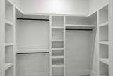 1017 Argyle Ave - Photo 40