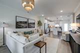 621 Thetford Aly - Photo 6