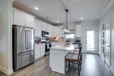 621 Thetford Aly - Photo 8
