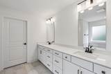 2035 Riley Park Dr - Photo 32