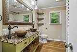 302 W Point Dr - Photo 19