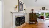 306 Red Water Dr - Photo 9
