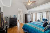 324 Midtown Loop - Photo 17