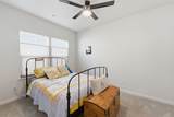 1015 Carnation Dr - Photo 17