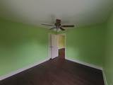 1210 Oak Dr - Photo 4