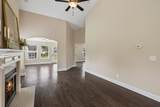395 Devon Chase Hl - Photo 32