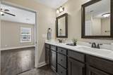 395 Devon Chase Hl - Photo 45
