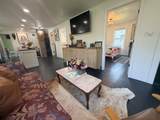 153 Ross Ave - Photo 3