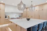 818 Brentview Dr - Photo 15