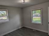 5032 Bonnameade Dr - Photo 4