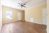 156 Silver St - Photo 9
