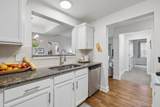 8601 Peckham Ln - Photo 9