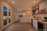 6112 Hill Circle Dr - Photo 20