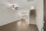 202 Emmett Dr - Photo 2