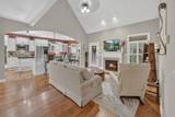 1051 Five Coves Trce - Photo 11