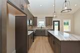 102 N Nikki Dr - Photo 20
